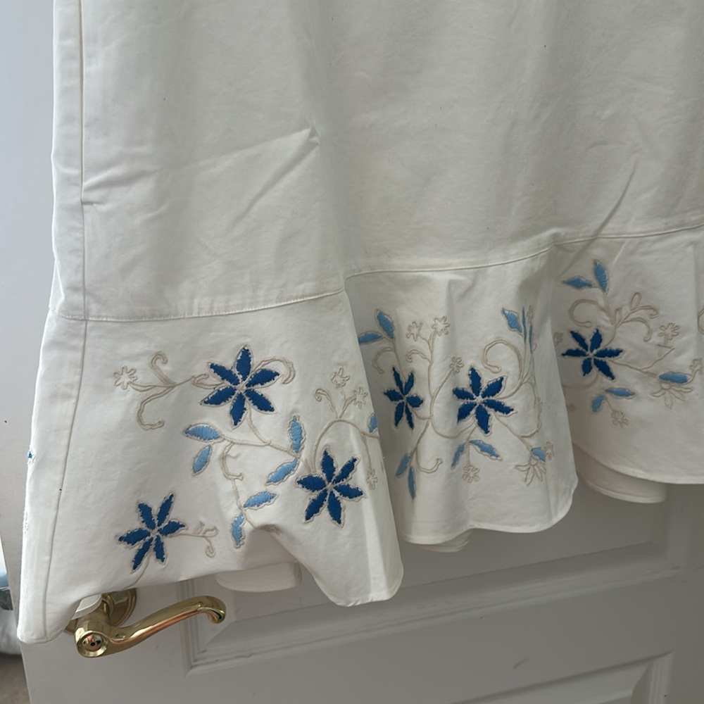 NWT Tuckernuck embroidered dress - Picture 3 of 7